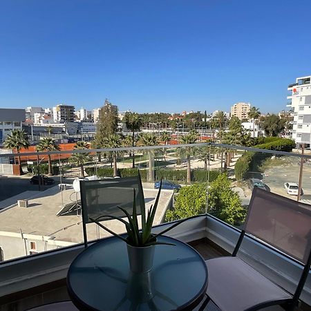 Le Voyageur Apartment Ларнака Екстериор снимка