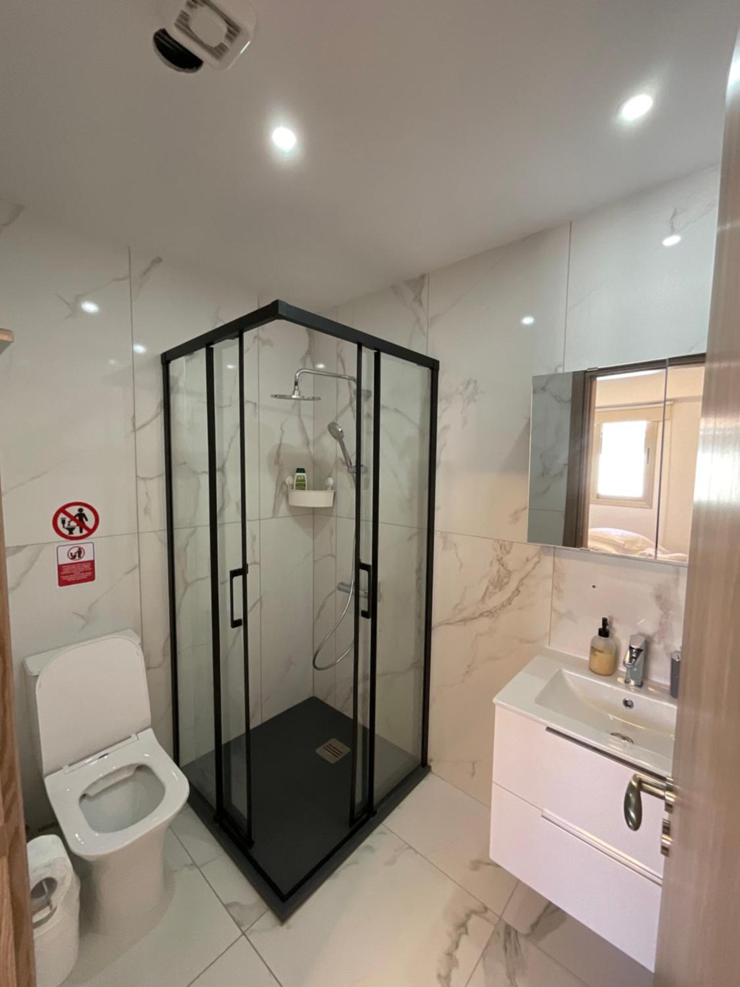 Le Voyageur Apartment Ларнака Екстериор снимка