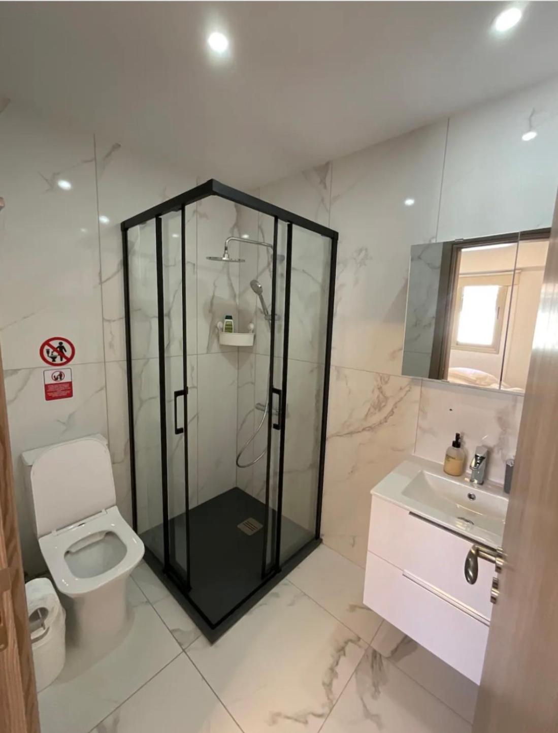 Le Voyageur Apartment Ларнака Екстериор снимка